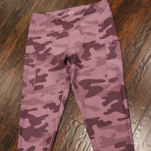 2/$20 🏷 ACX Pink Camo Leggings Size M - Picture 2 of 4